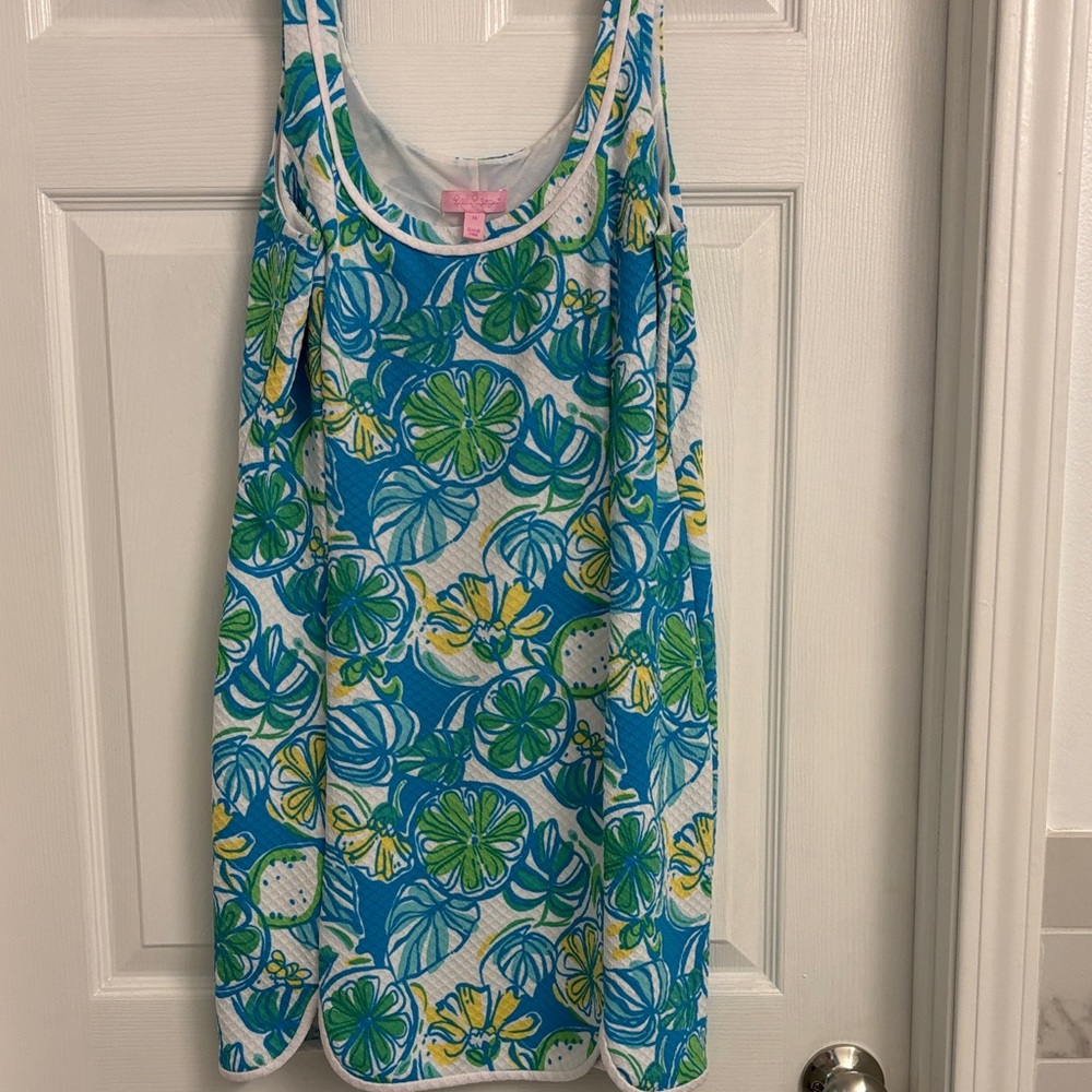 Lilly Pulitzer Blue, Green and White Floral Scoop Neck Top